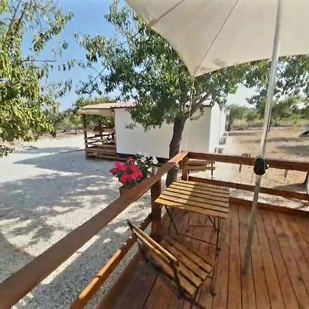 Feudomallav Nice Roulotte B&B Noto Exterior foto